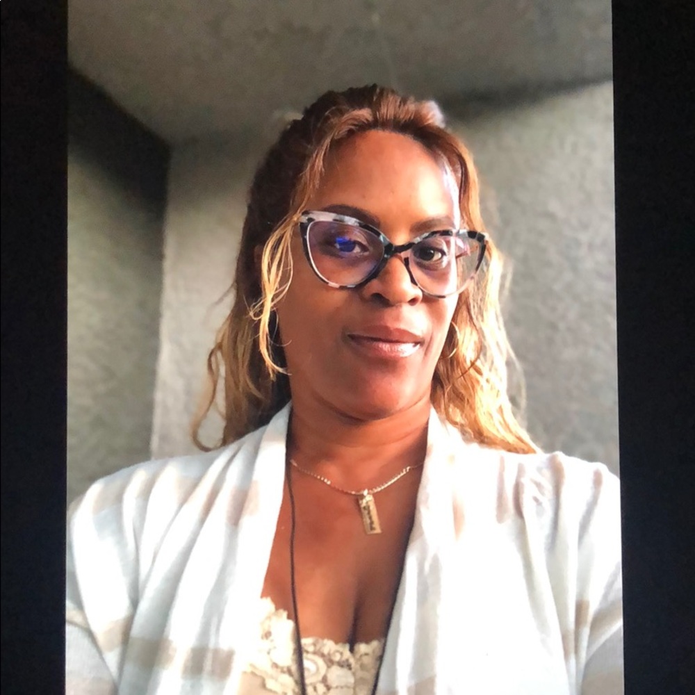 Welcome to my closet, majority of everything is secondhand from my personal - Picture 6 of 8